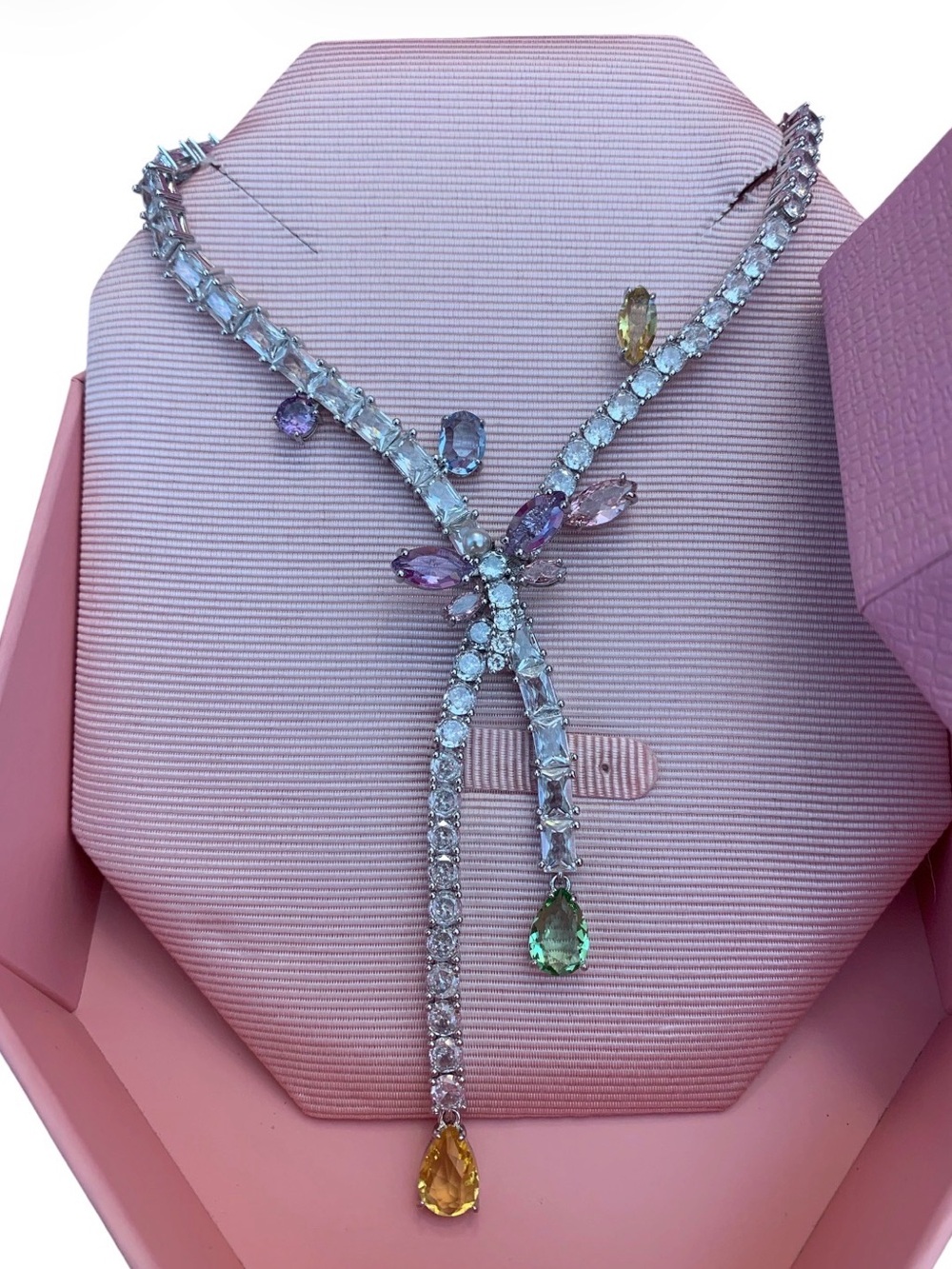 Swarovski Ariana Grande x Swarovski necklace Mixed cuts, Dragonfly, Multicolored - Picture 2 of 7